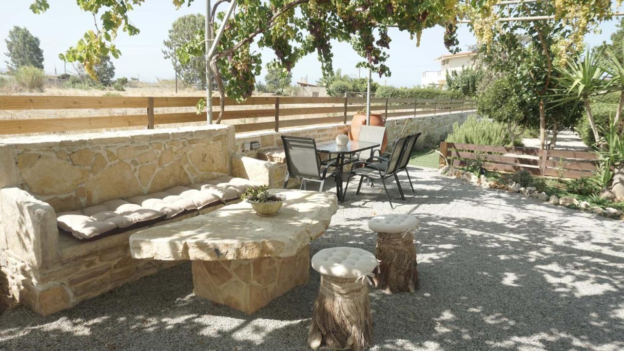 Studio Panagiota - Oasis Holiday Houses Коккинос Пиргос Экстерьер фото